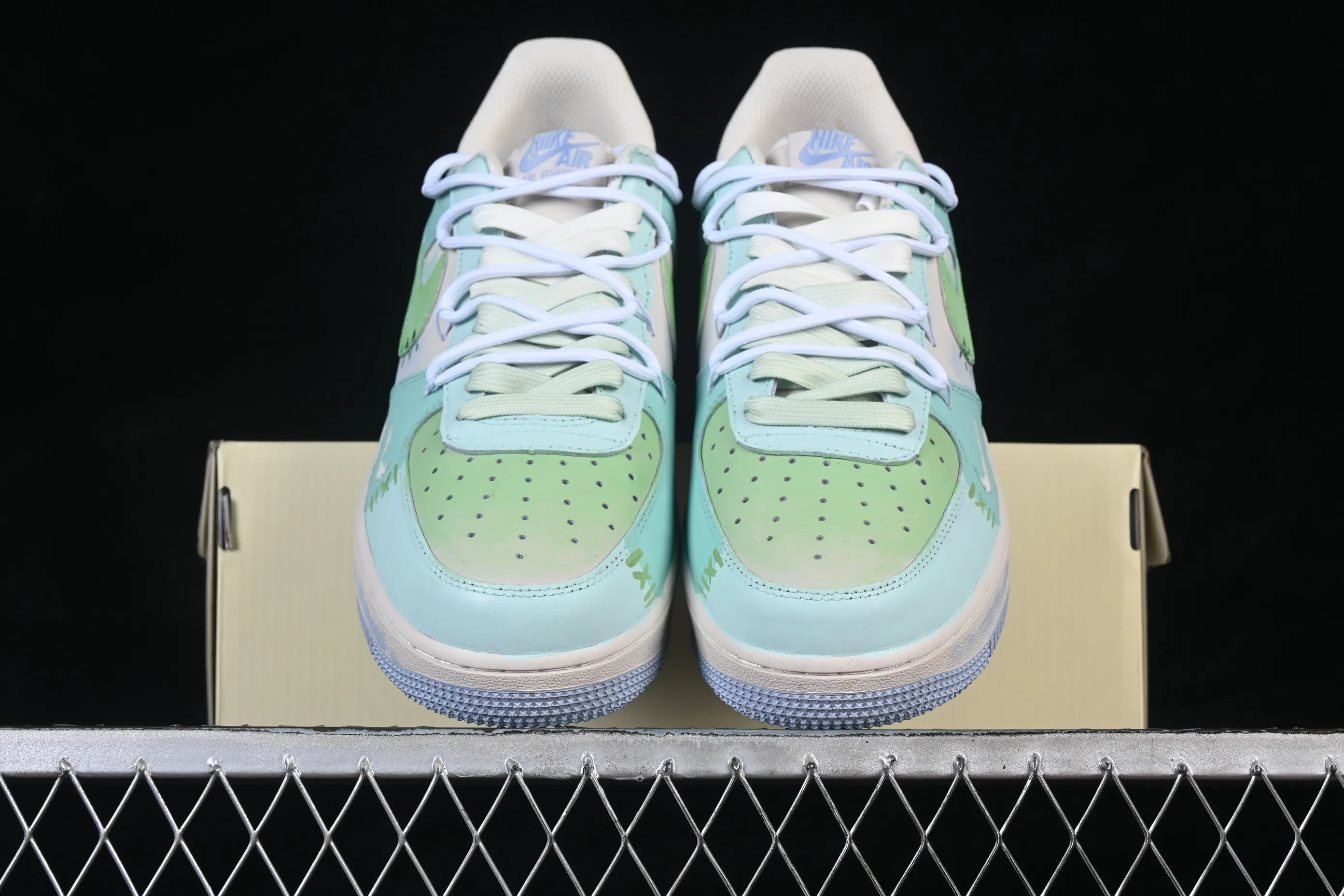 All categories Nk Air Force 1 Air Force series Nk Air Force 1 Low Air Force low-top Nike Air Force 1'07 Low Hand-painted graffiti Mint comics Air Force 1 low-top casual sneakers DB3301-919
